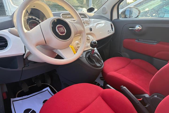 Grøn Fiat 500 fra 2008