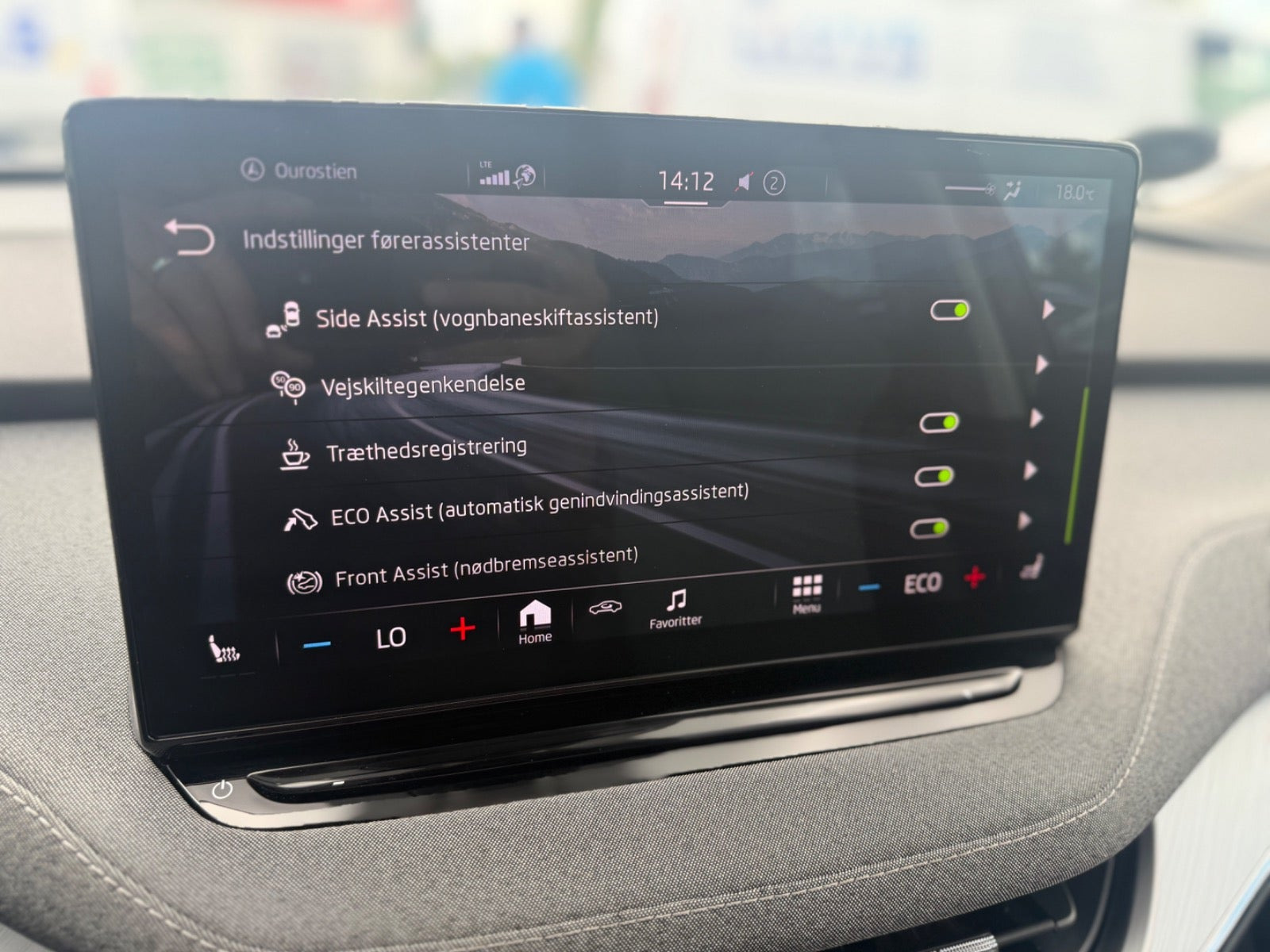 Sort Skoda Enyaq fra 2022