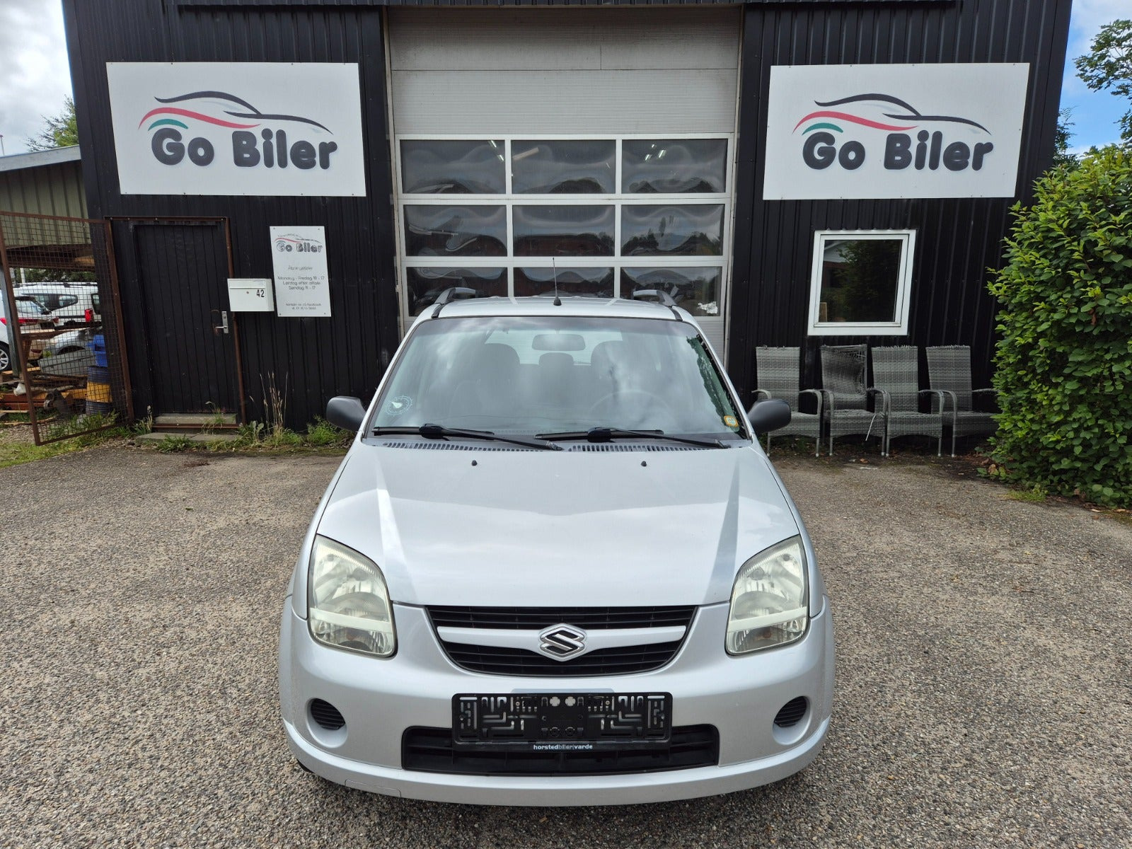 Grøn Suzuki Ignis fra 2004
