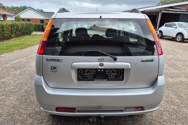 Grøn Suzuki Ignis fra 2004