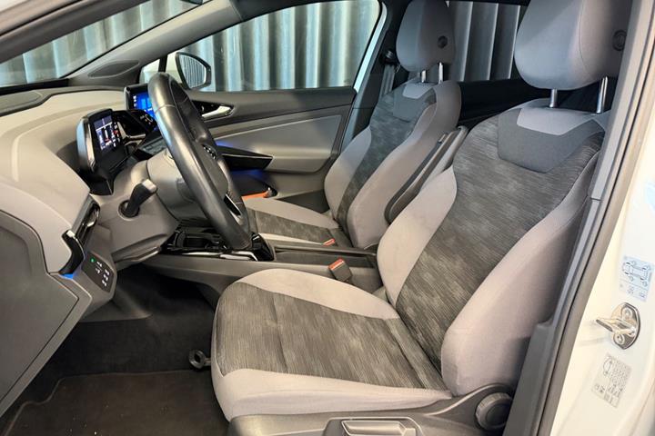 Hvid VW ID.4 fra 2021
