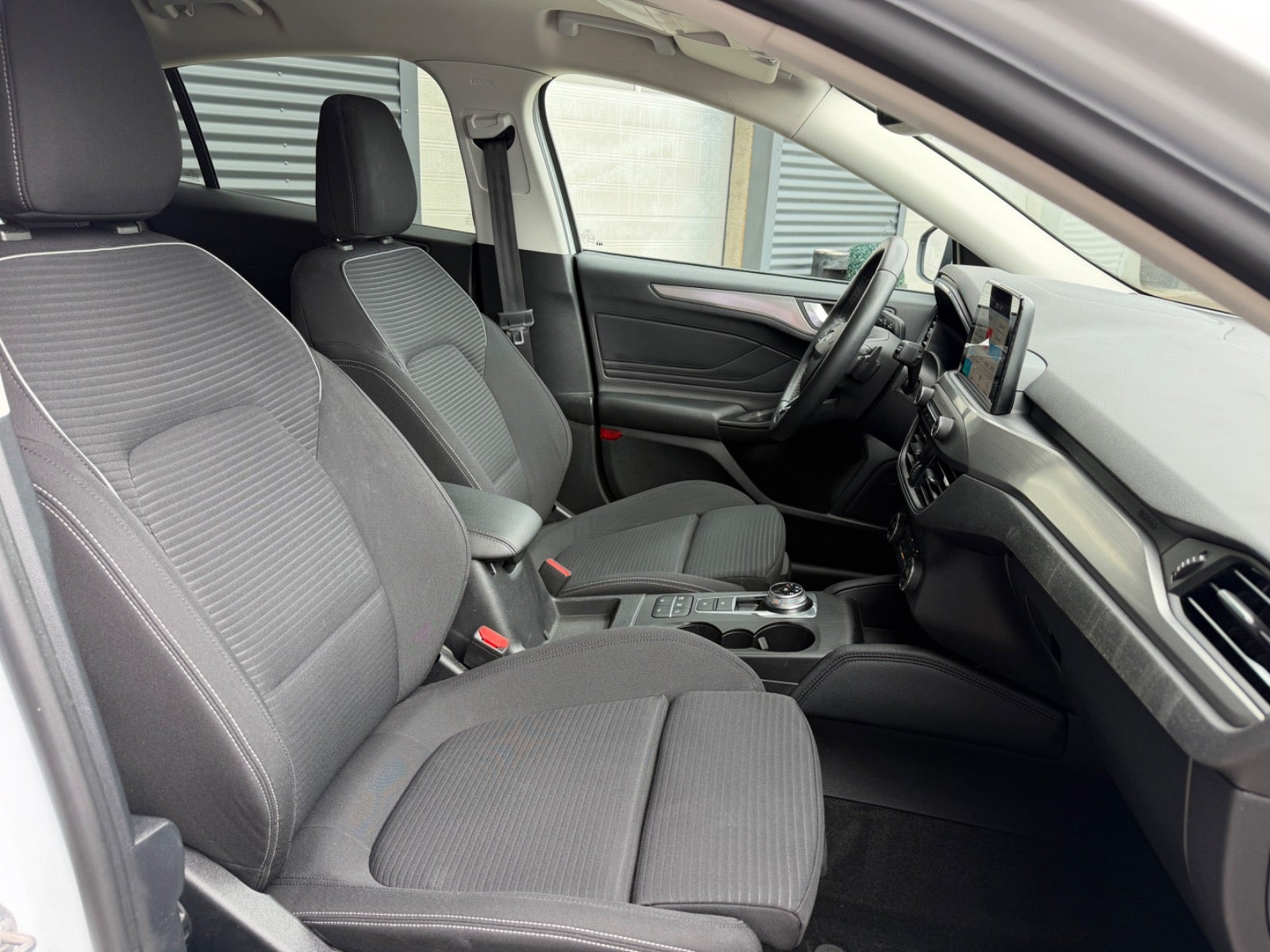 Hvid Ford Focus fra 2019