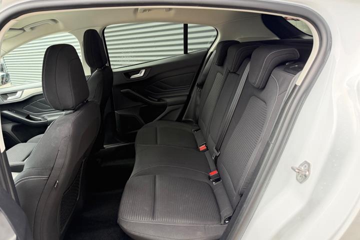 Hvid Ford Focus fra 2019