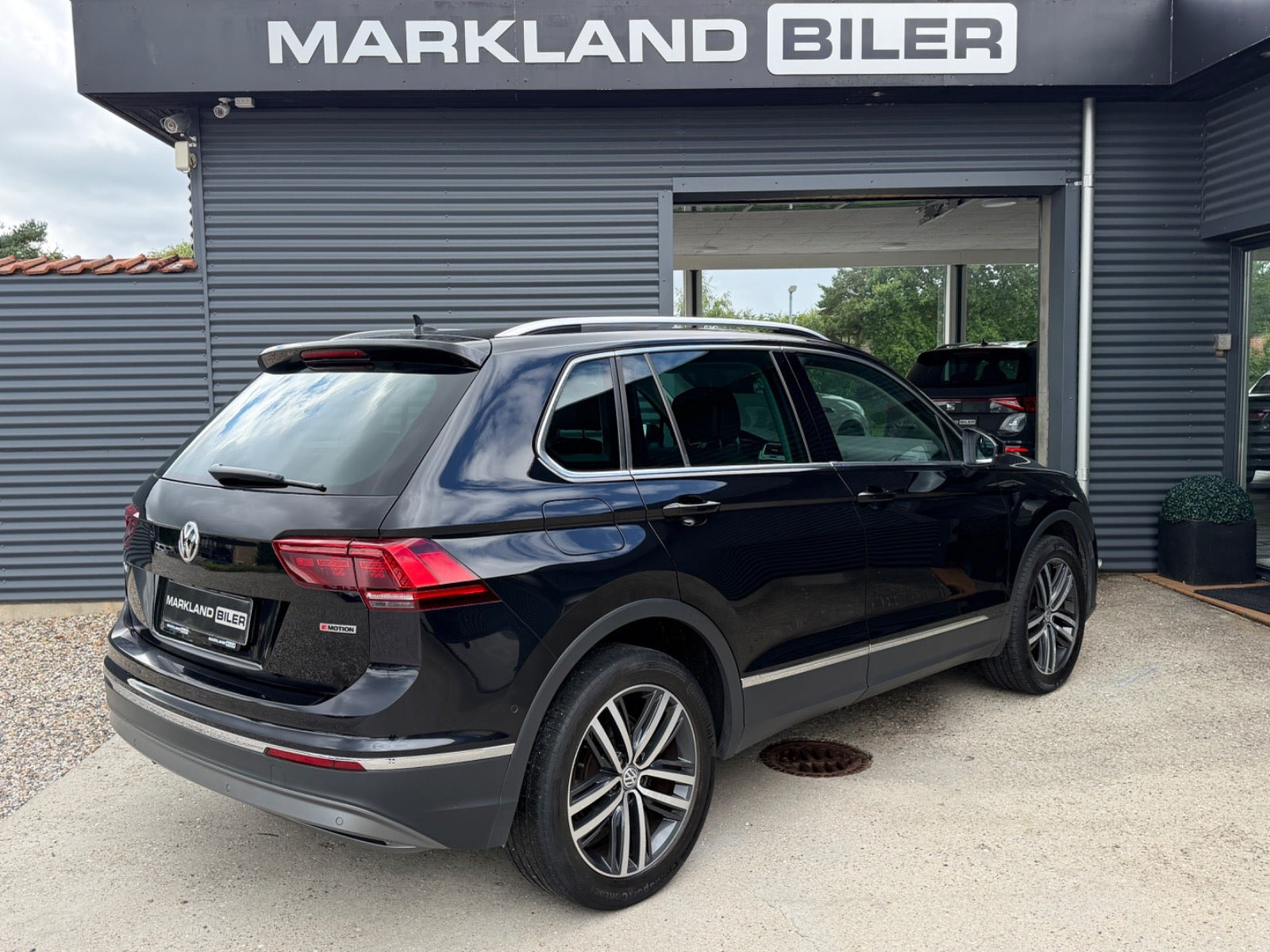Sort VW Tiguan fra 2018