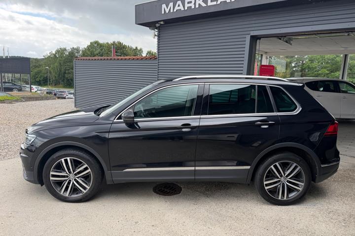 Sort VW Tiguan fra 2018