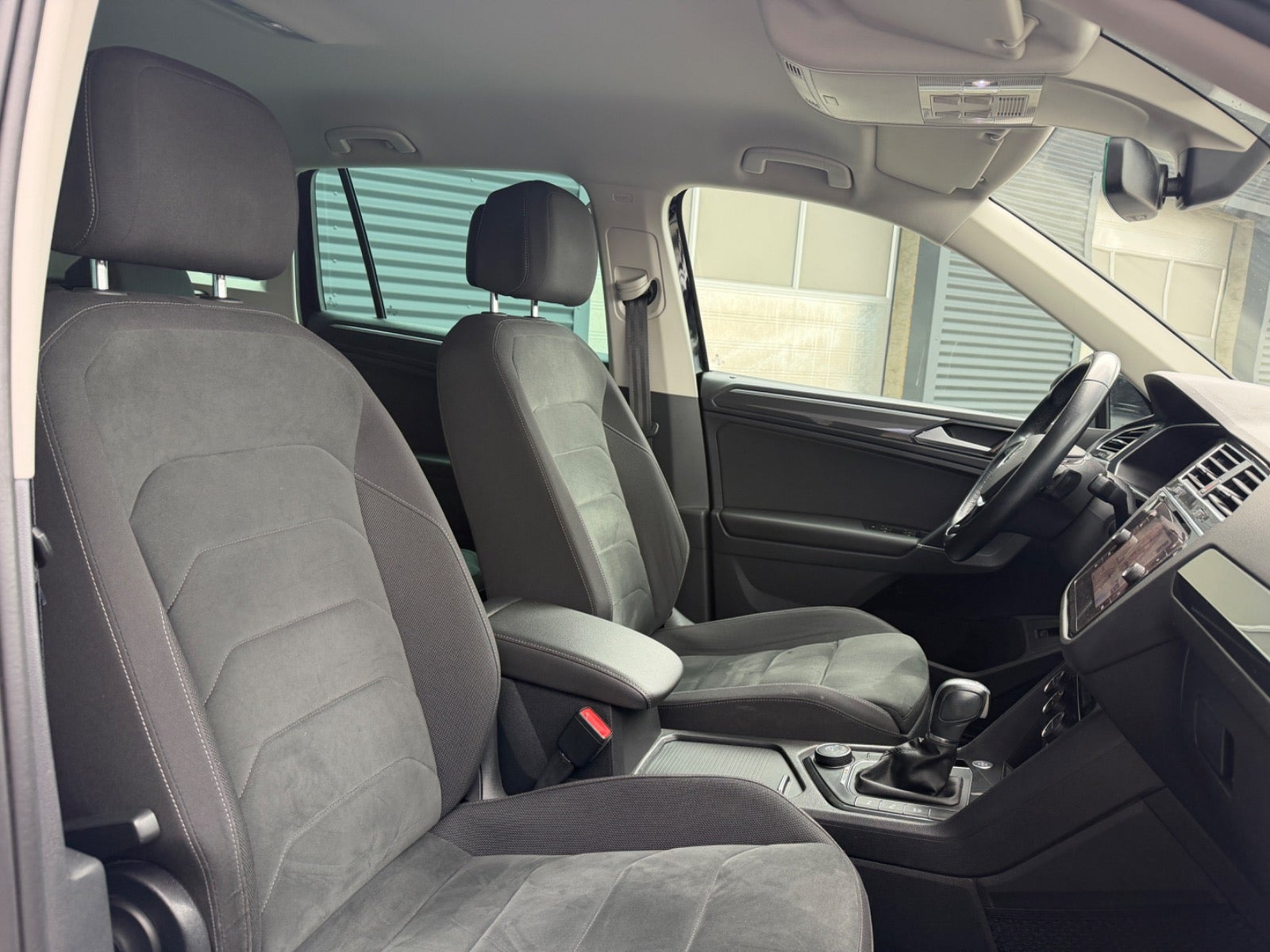 Sort VW Tiguan fra 2018