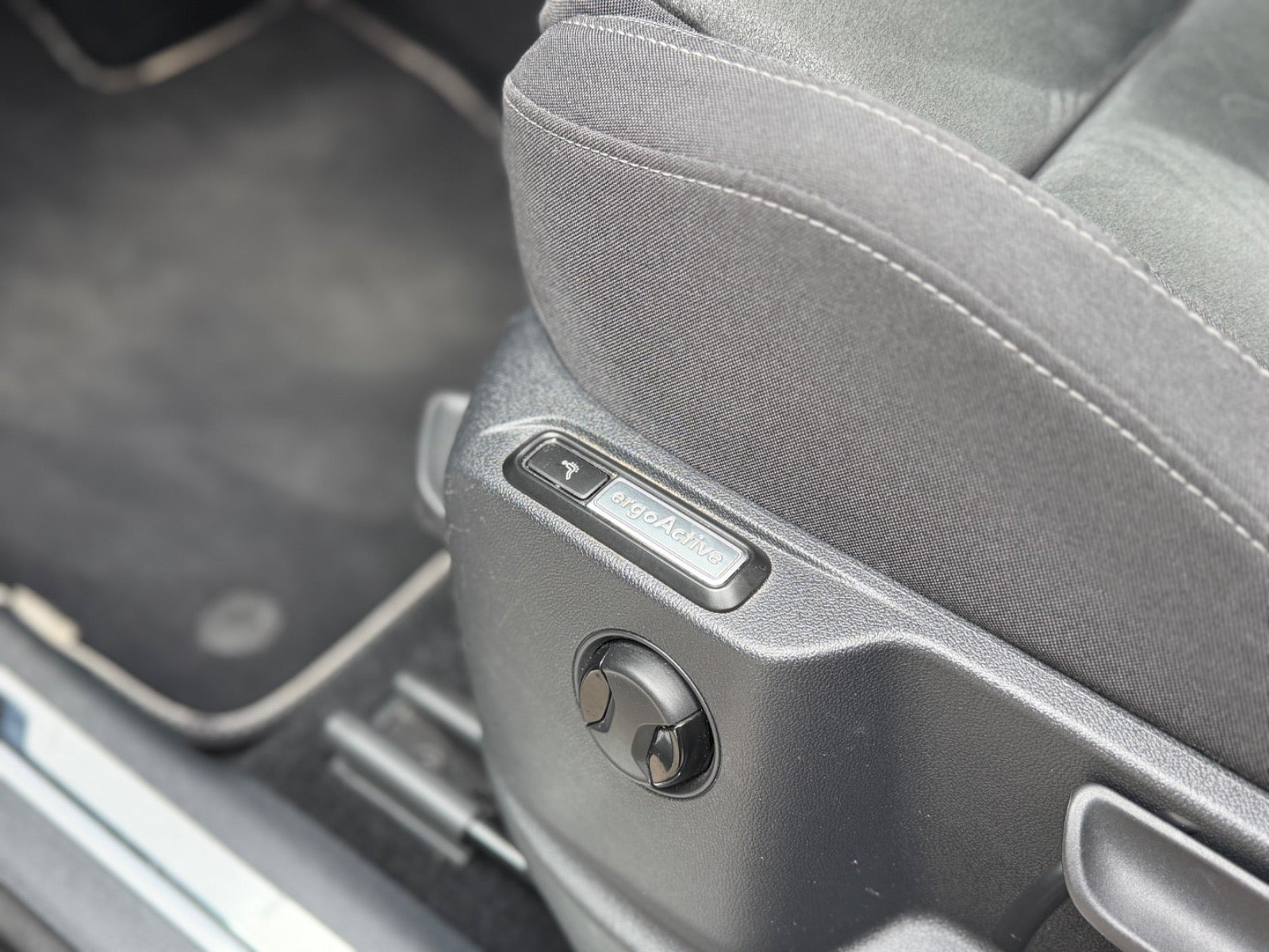 Sort VW Tiguan fra 2018