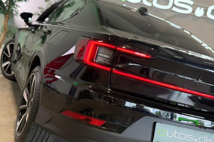 Sort Polestar 2 fra 2022