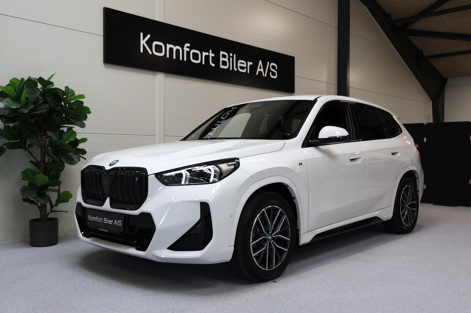 BMW iX1 xDrive30 Charged M-Sport