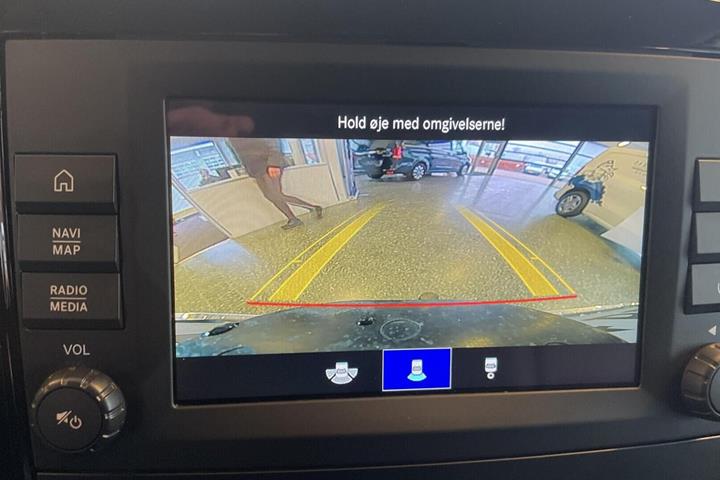 Hvid Mercedes Vito 114 fra 2021