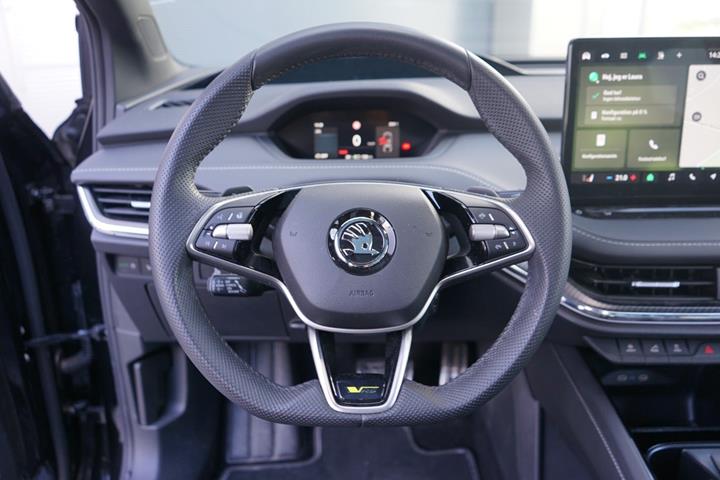 Sort Skoda Enyaq fra 2025