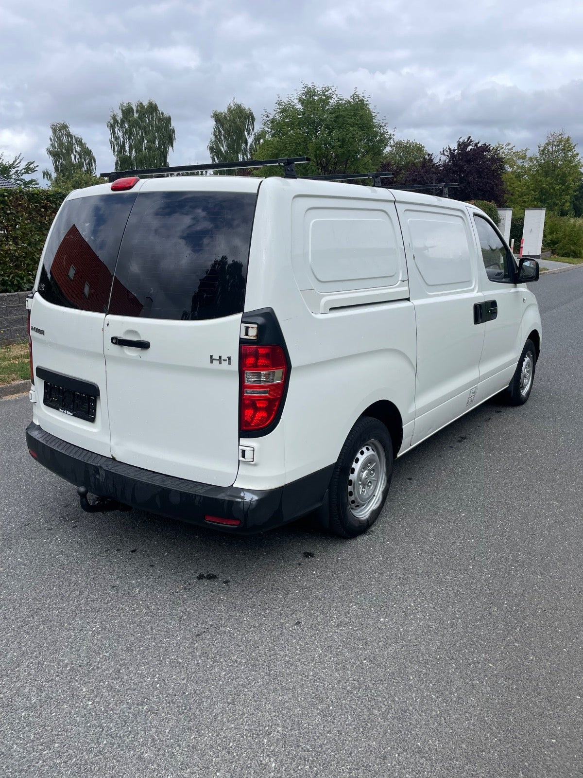 undefined Hyundai H-1 fra 2012 set udefra