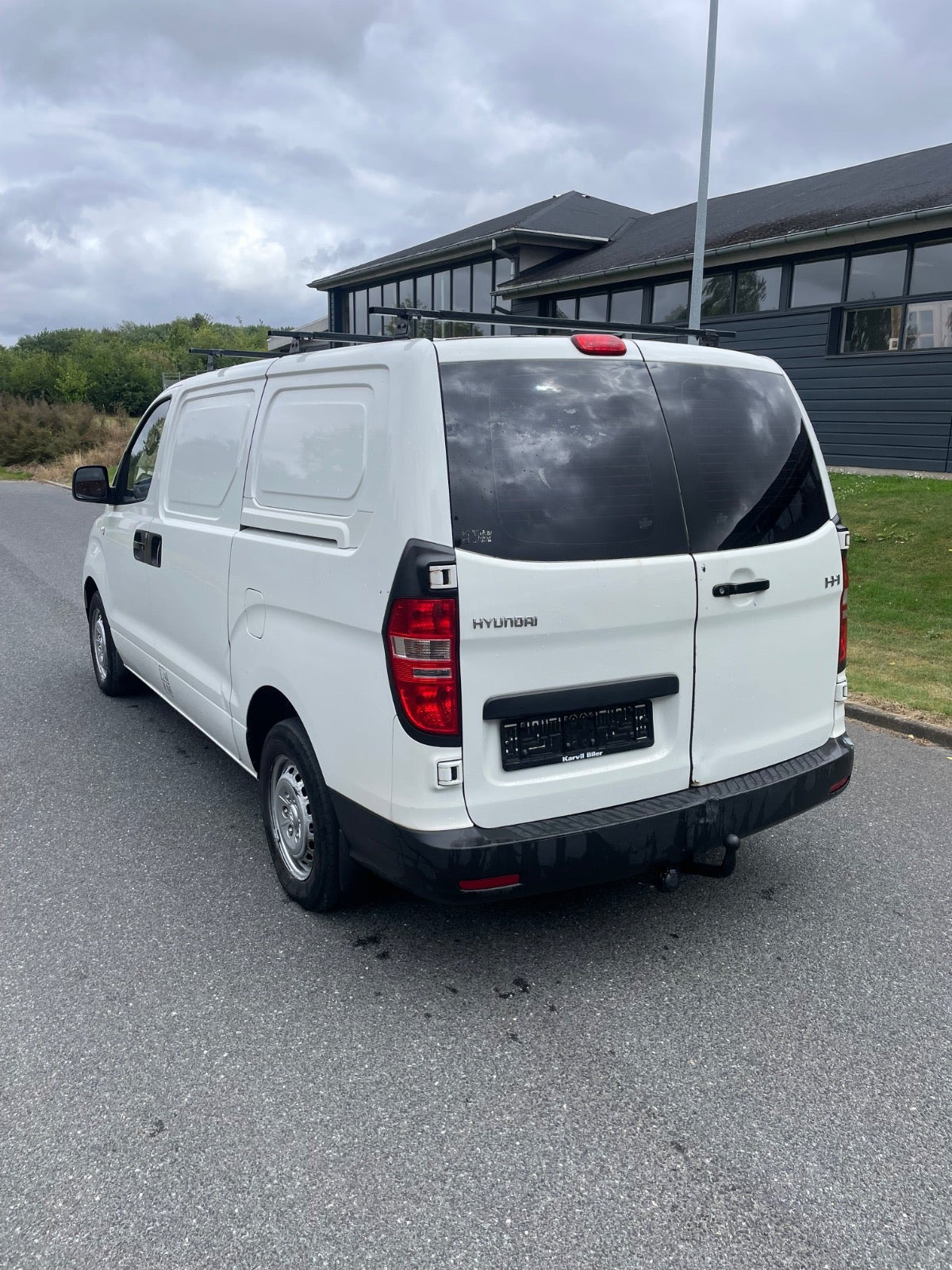 undefined Hyundai H-1 fra 2012 set udefra