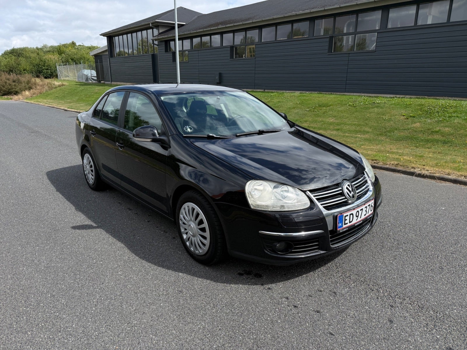 undefined VW Jetta fra 2008 set udefra