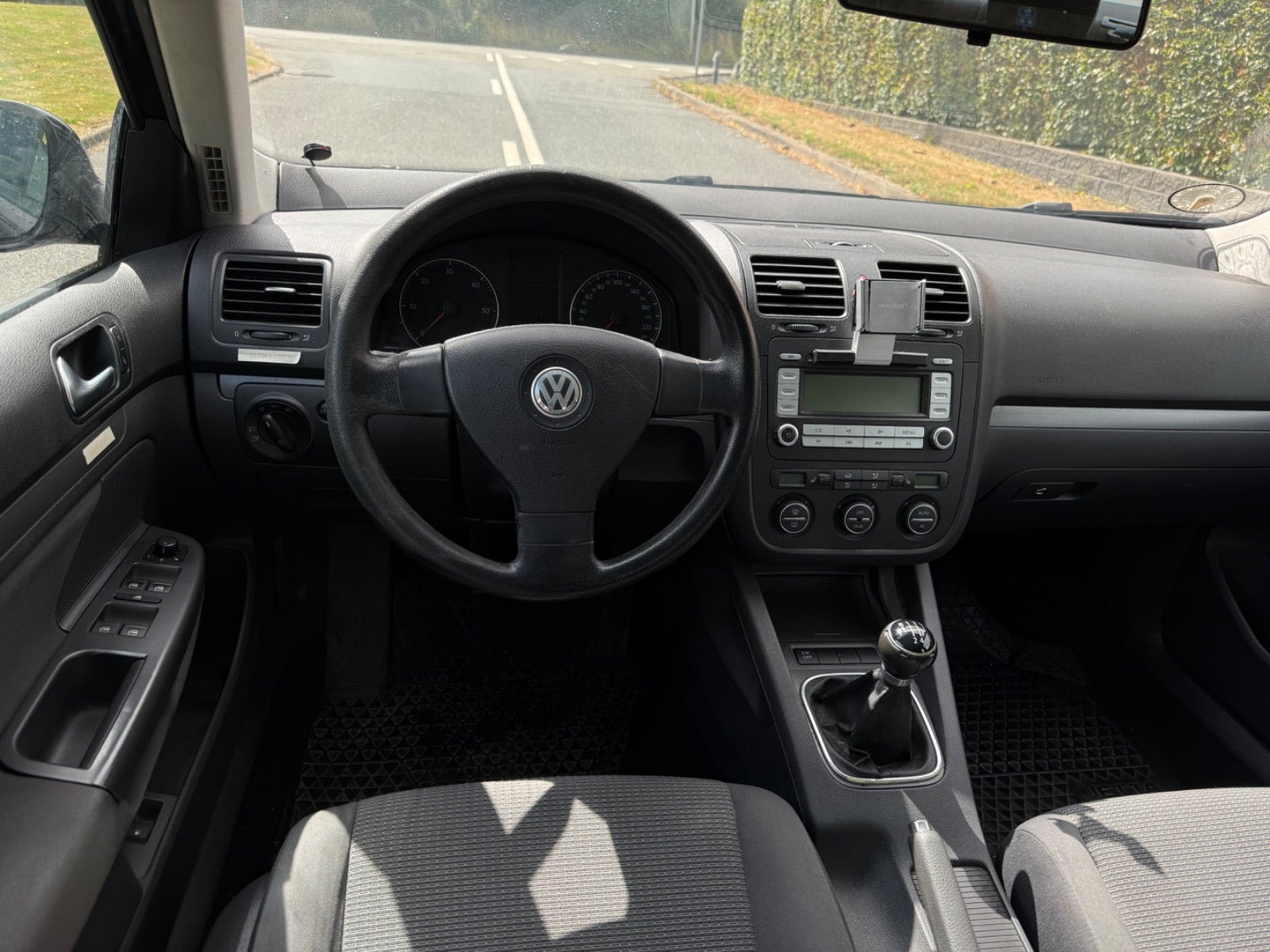 undefined VW Jetta fra 2008 set indefra