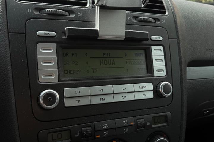 undefined VW Jetta fra 2008 set indefra