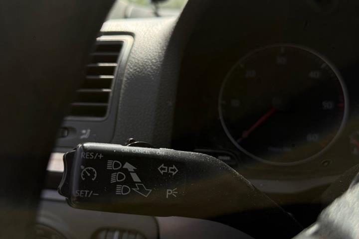 undefined VW Jetta fra 2008 set indefra