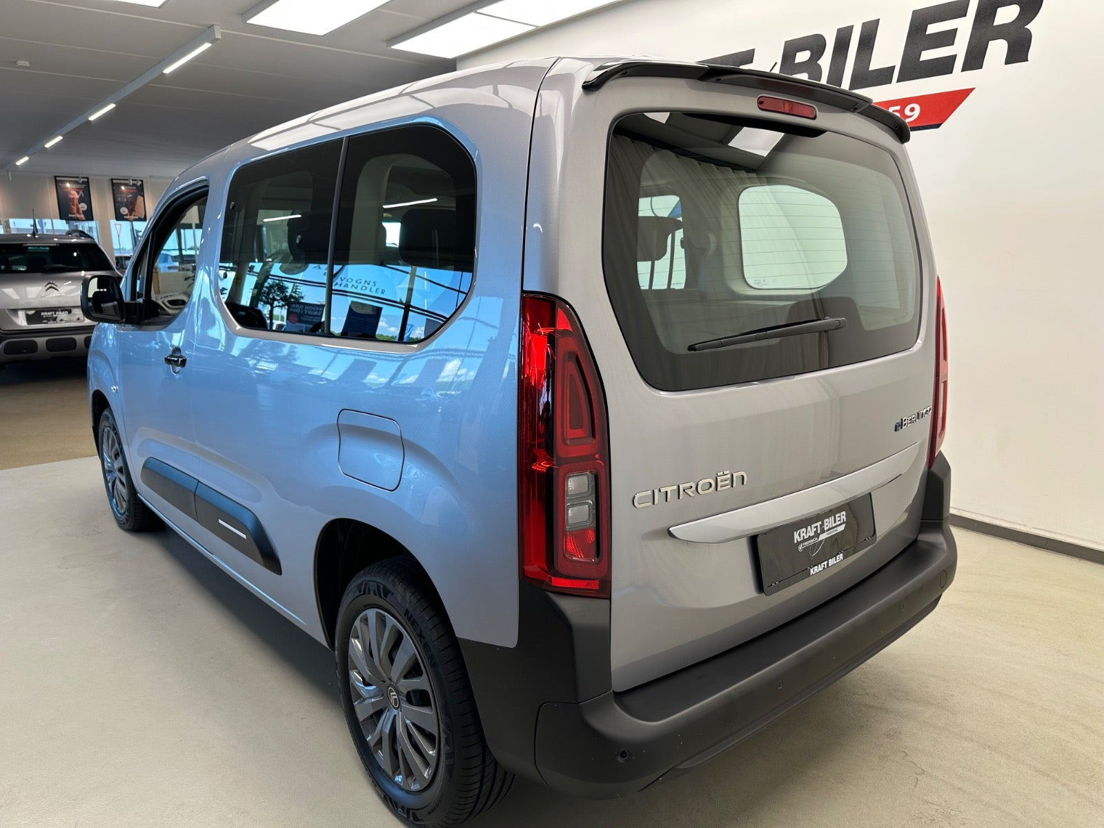 Grå Citroën ë-Berlingo fra 2025