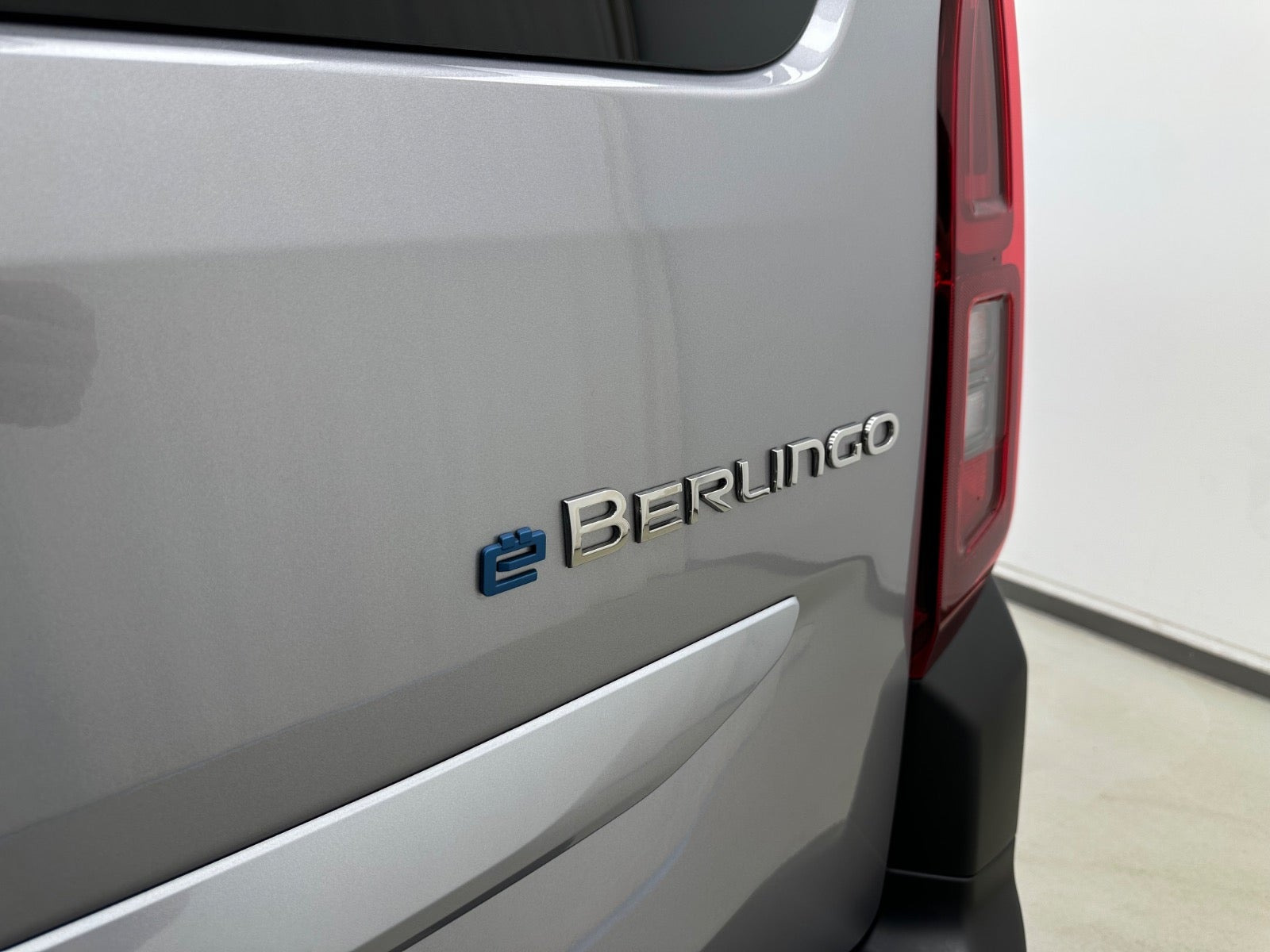 Grå Citroën ë-Berlingo fra 2025