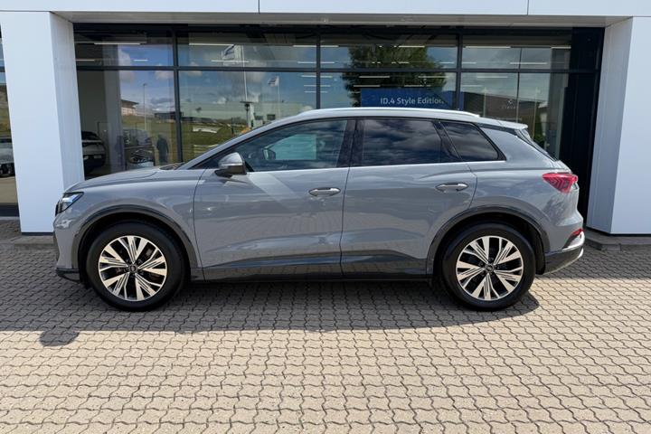 undefined Audi Q4 e-tron fra 2023