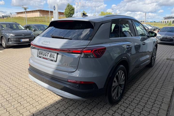 undefined Audi Q4 e-tron fra 2023