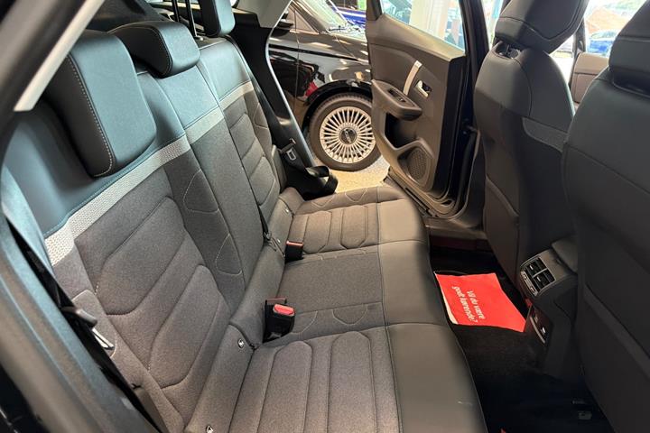 Sort Citroën ë-C4 fra 2024
