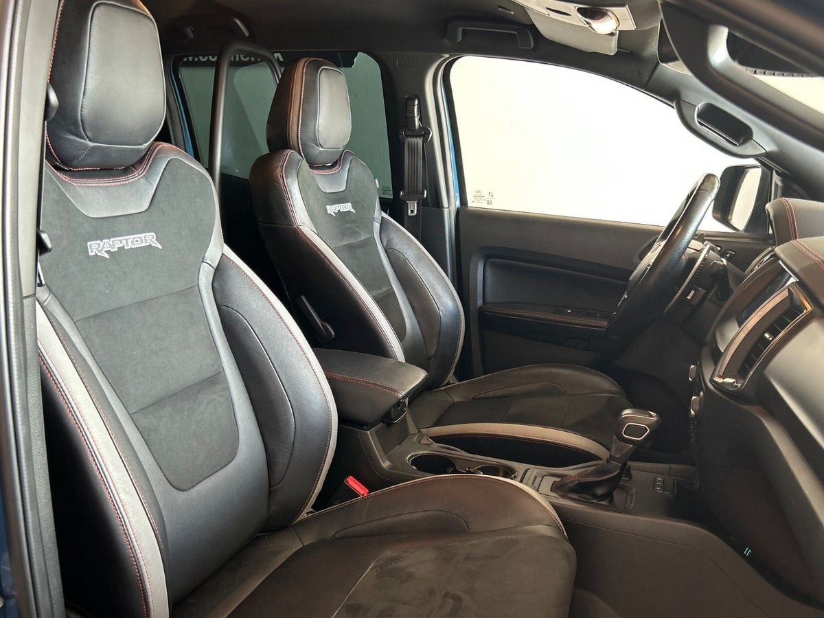 Blå Ford Ranger fra 2022