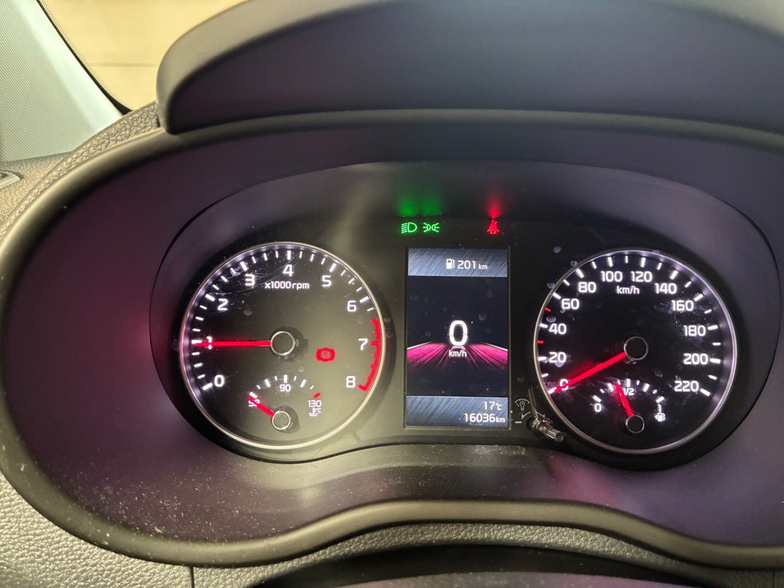 Sølv Kia Picanto fra 2023