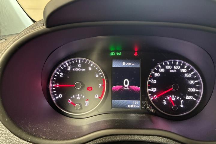 Sølv Kia Picanto fra 2023