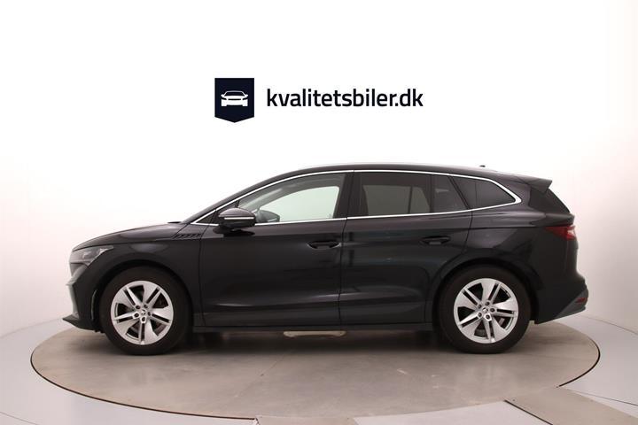 Sort Skoda Enyaq fra 2023