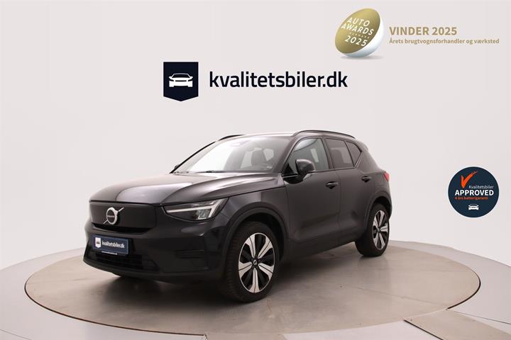 Sort Volvo XC40 fra 2022