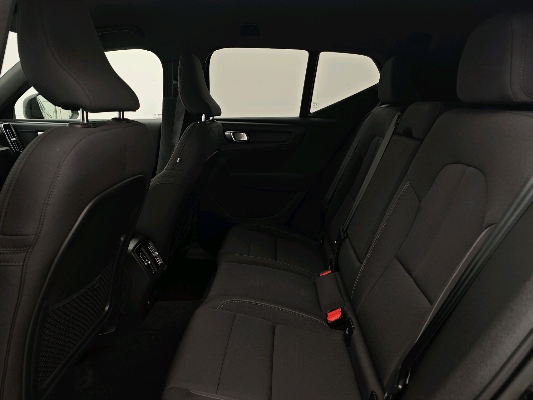 Sort Volvo XC40 fra 2022