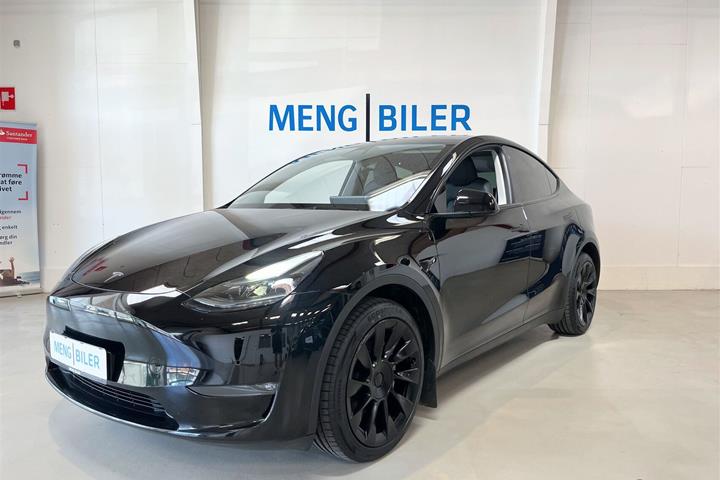 Sort Tesla Model Y fra 2022