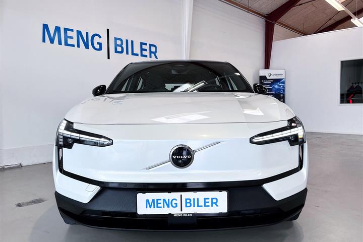 Hvid Volvo EX30 fra 2024