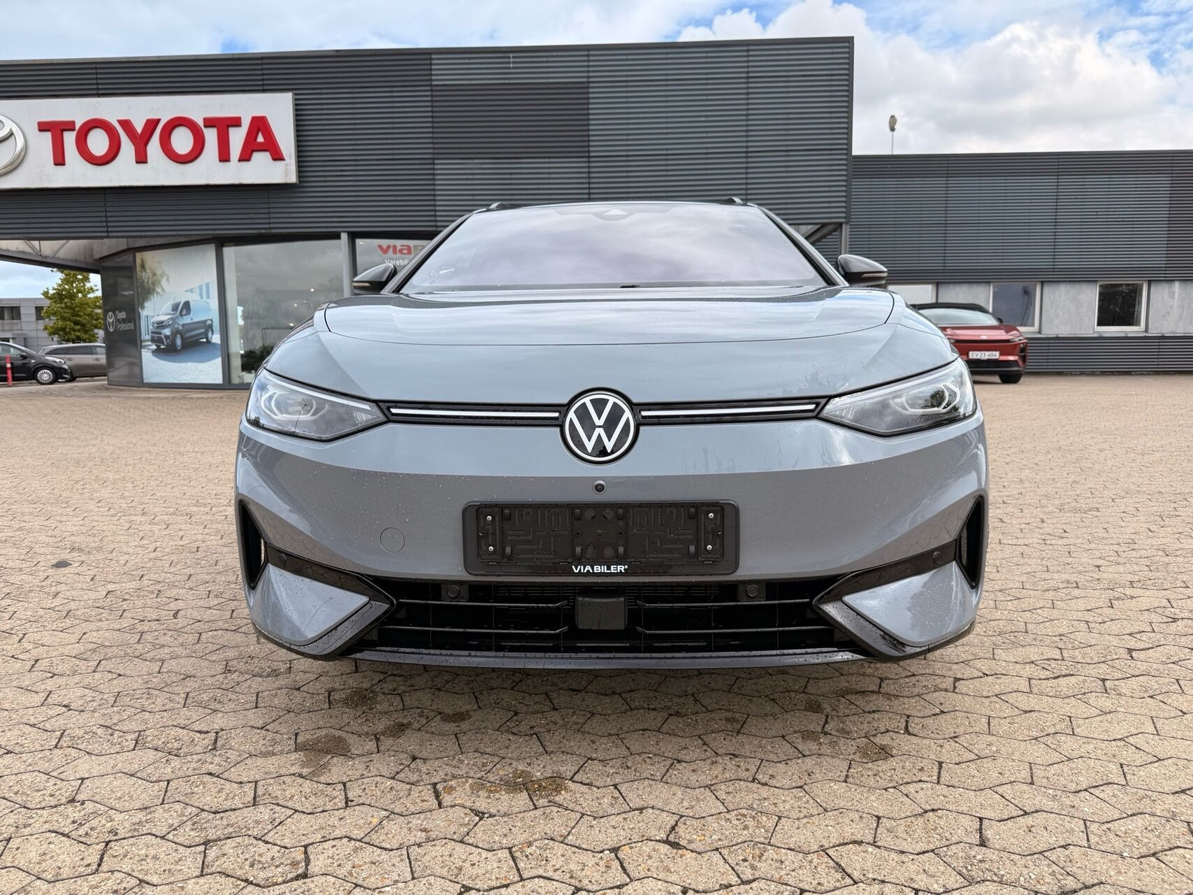Grå VW ID.7 fra 2026