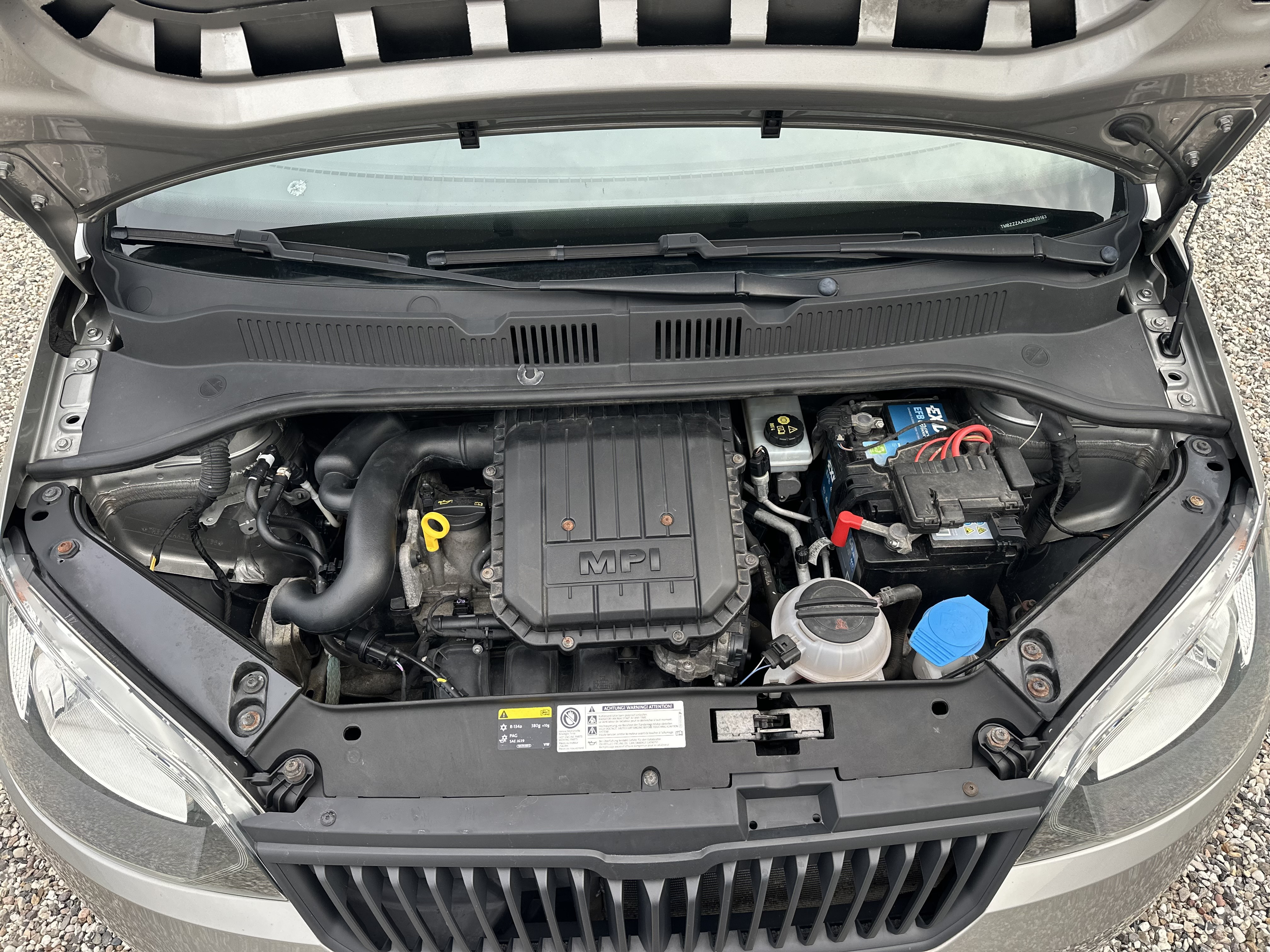 Grå Skoda Citigo fra 2016