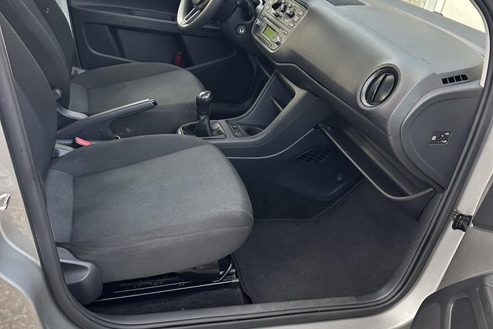 Grå Skoda Citigo fra 2016