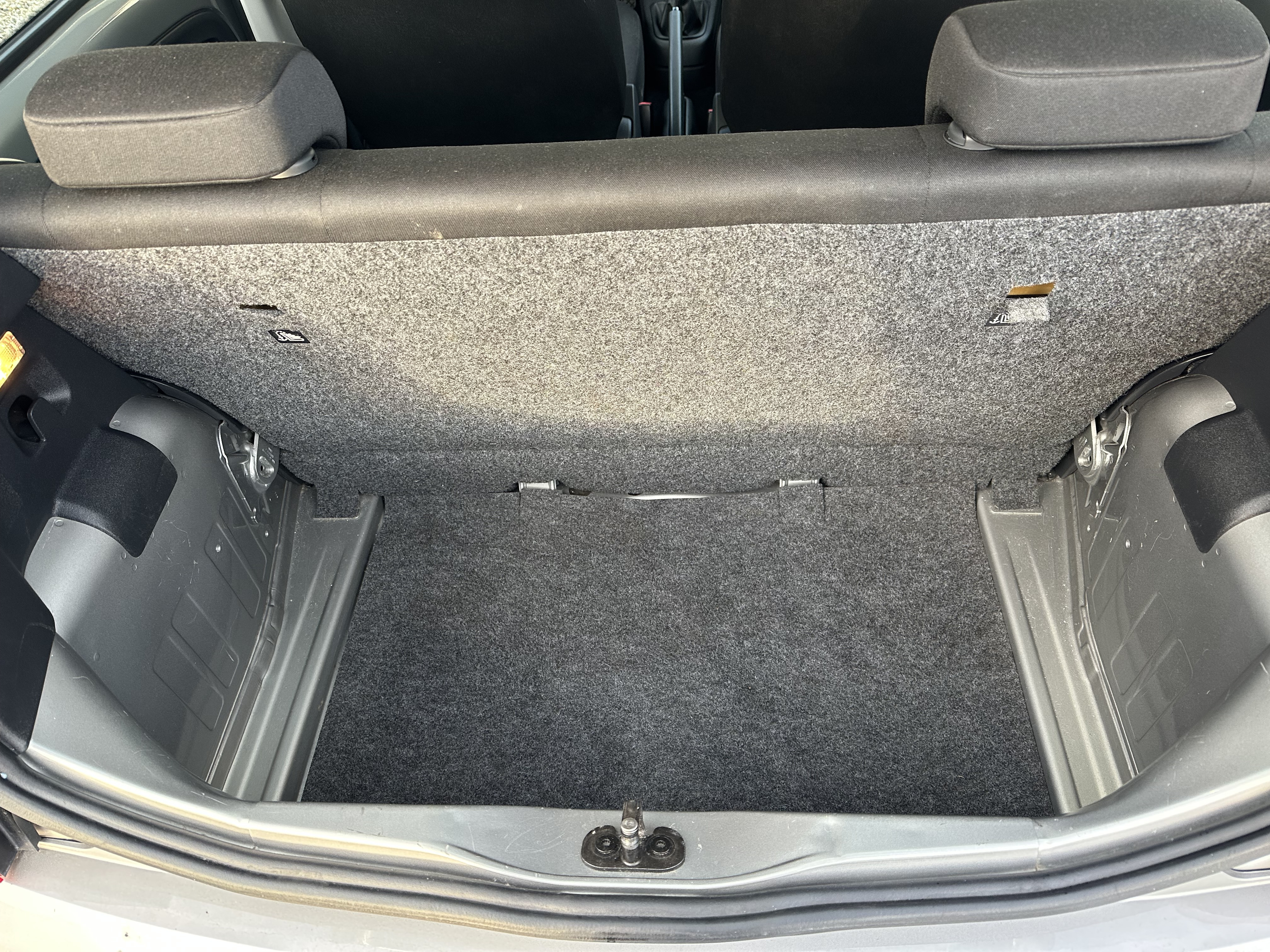 Grå Skoda Citigo fra 2016