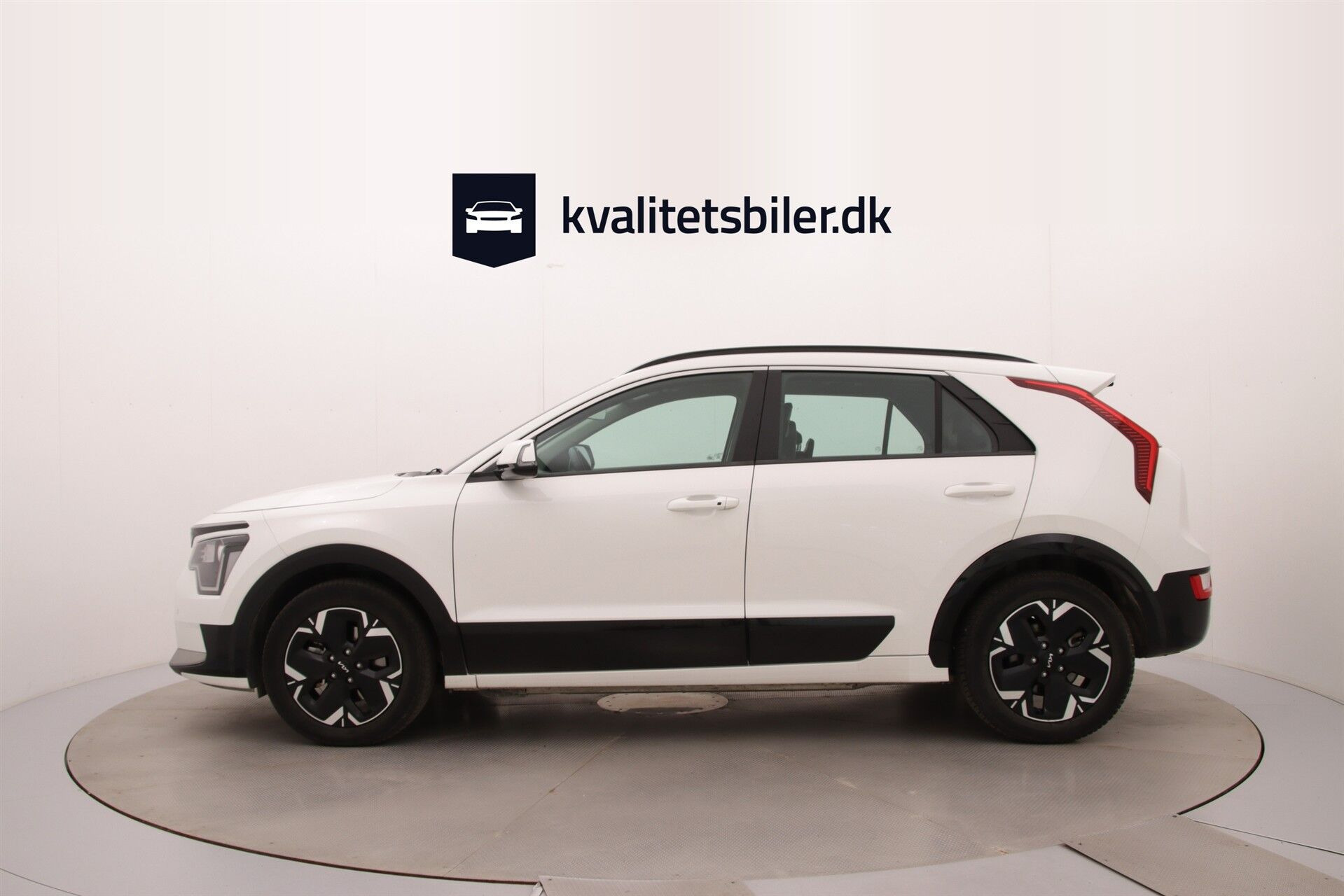Hvid Kia Niro EV fra 2024