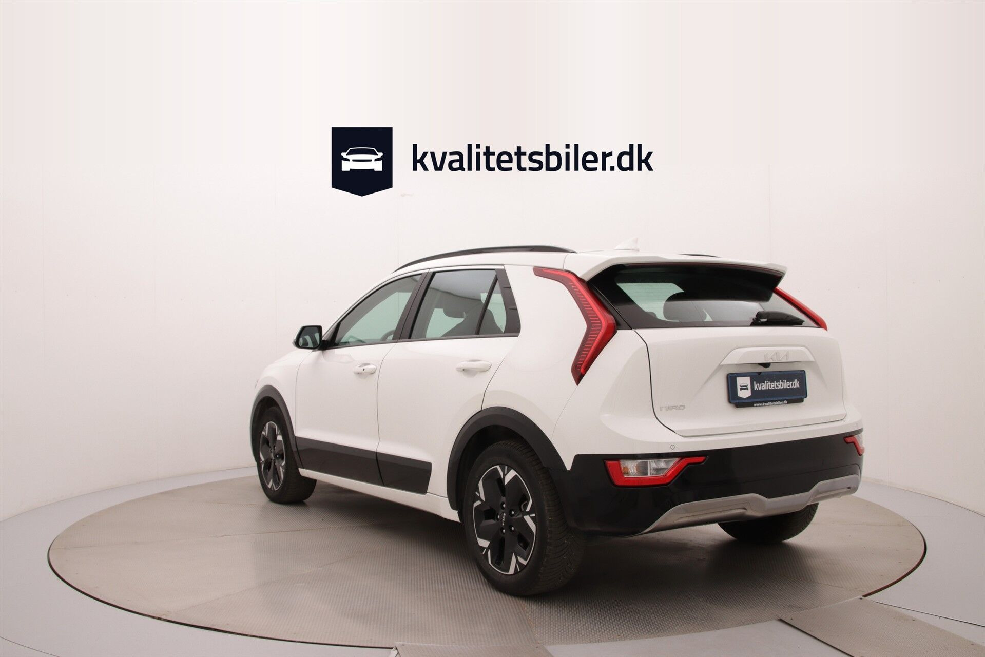Hvid Kia Niro EV fra 2024