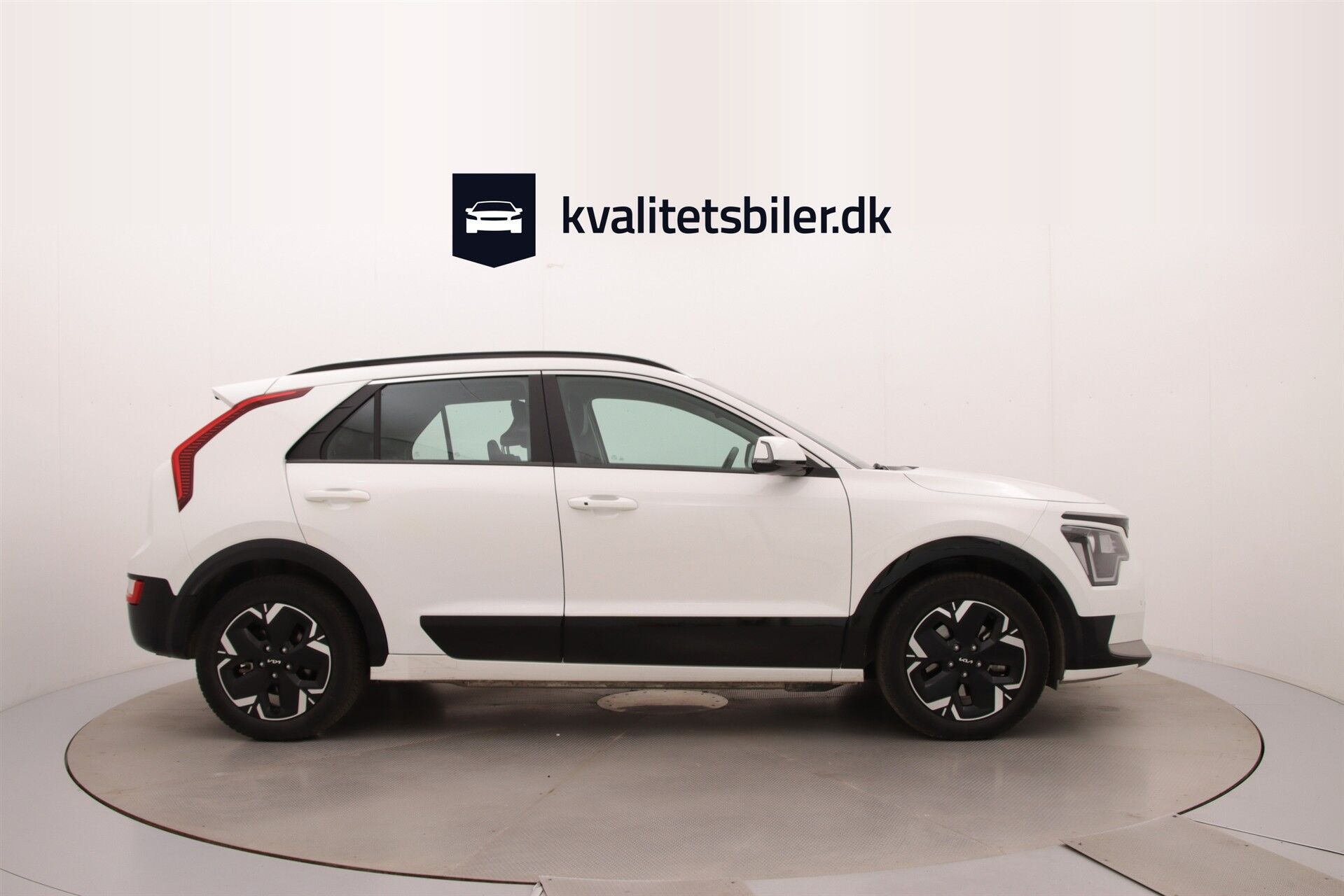 Hvid Kia Niro EV fra 2024