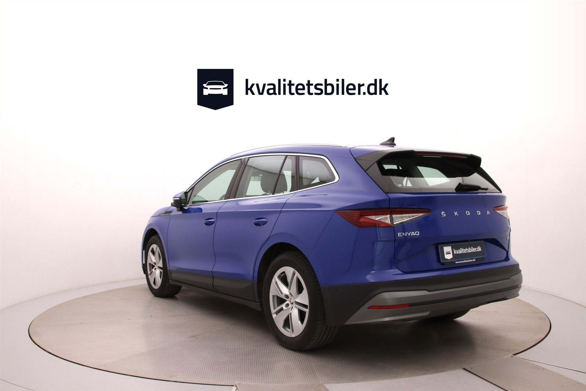 Blå Skoda Enyaq fra 2022
