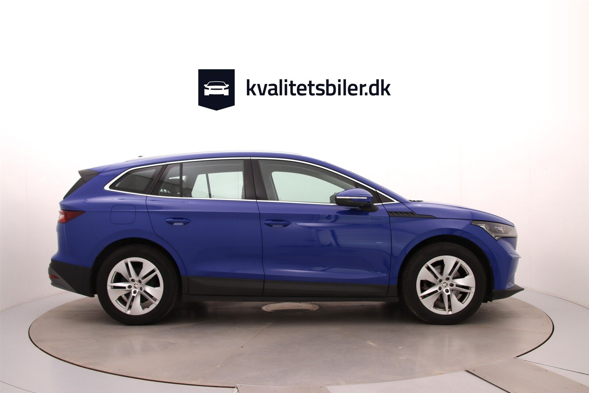 Blå Skoda Enyaq fra 2022