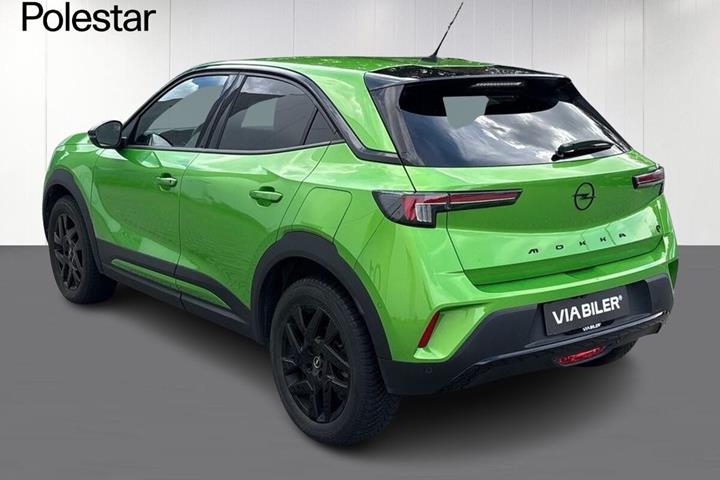 Grøn Opel Mokka-e fra 2024