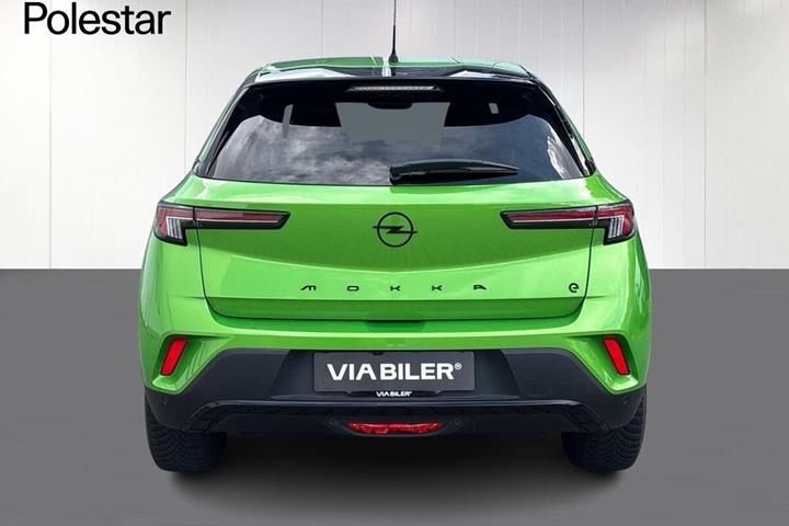 Grøn Opel Mokka-e fra 2024