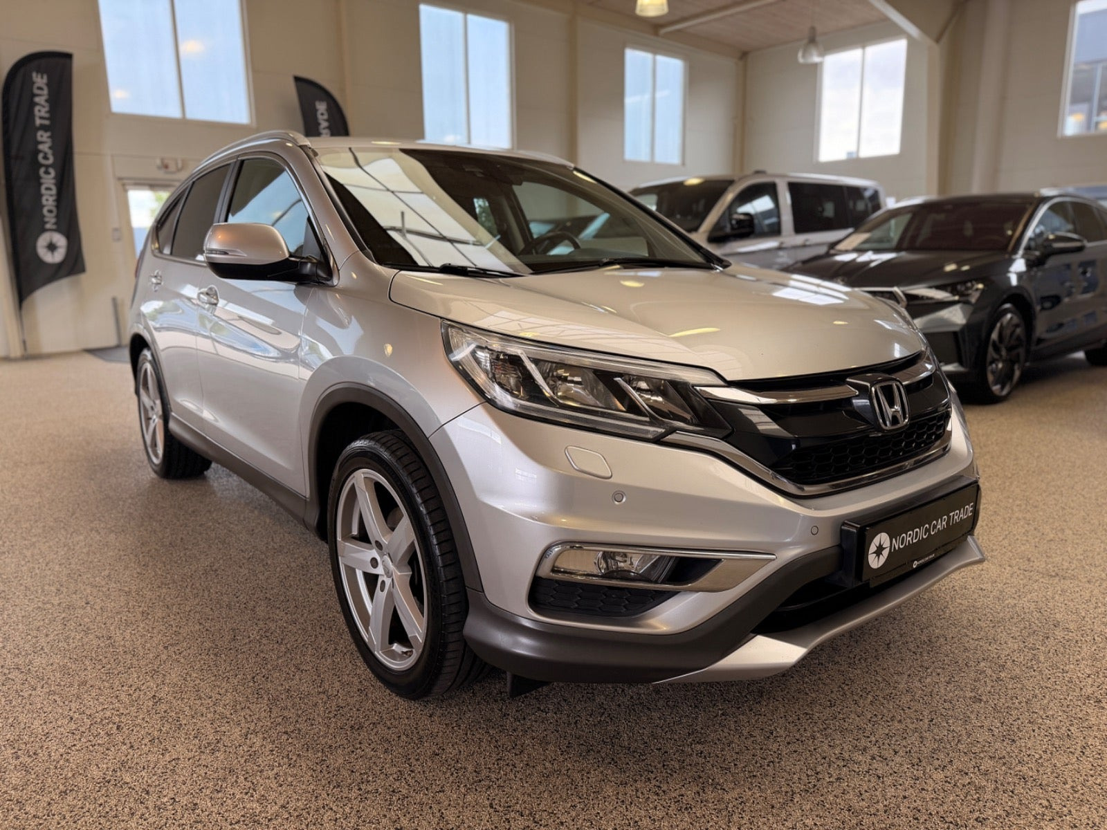 Sølv Honda CR-V fra 2015