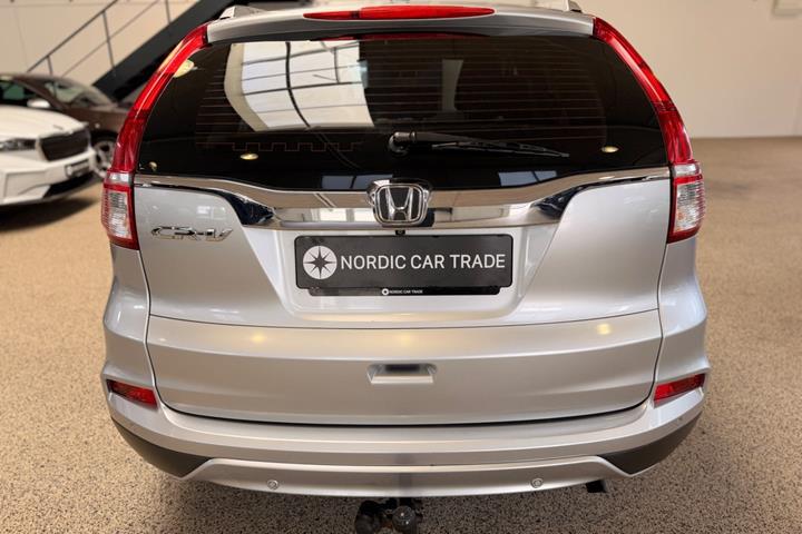 Sølv Honda CR-V fra 2015