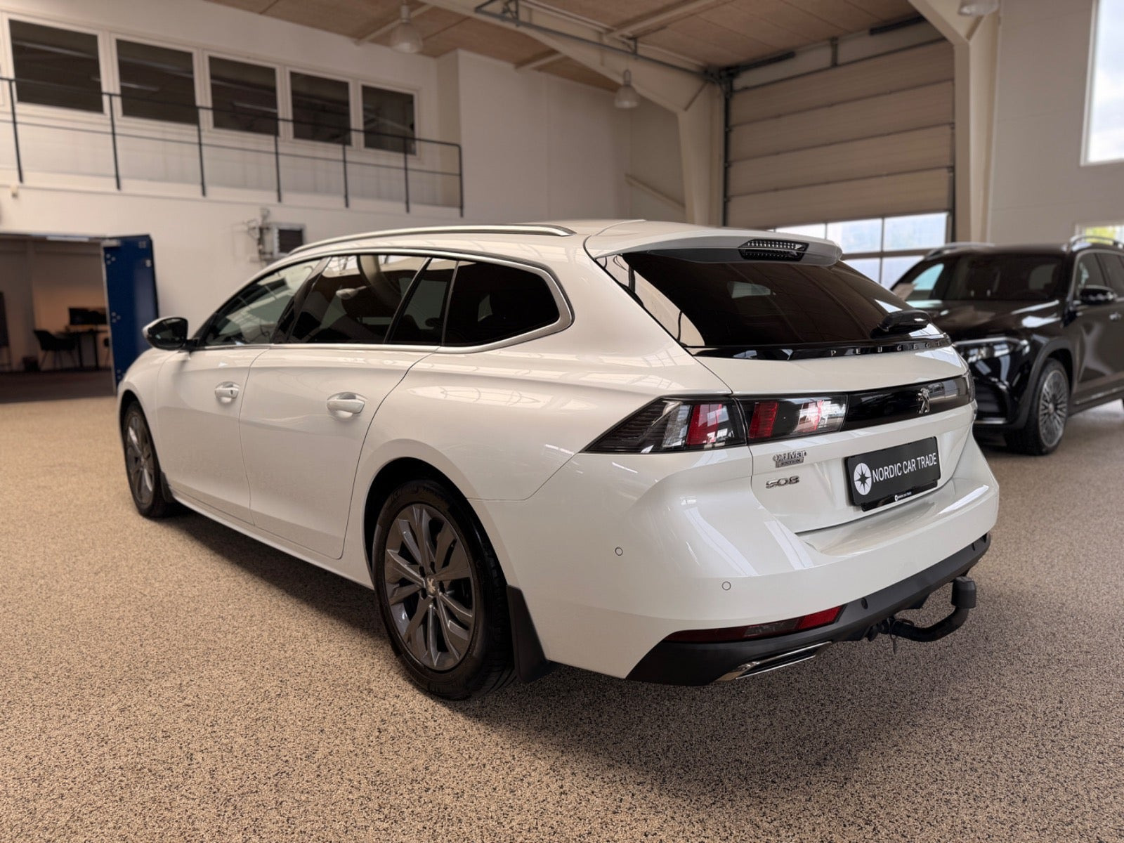 Hvid Peugeot 508 fra 2020