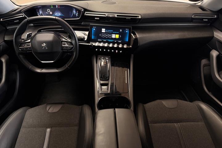Hvid Peugeot 508 fra 2020