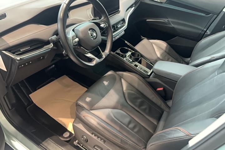 Grøn Skoda Enyaq fra 2021
